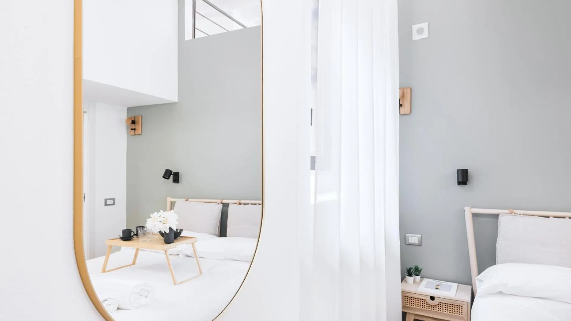 Easylife - Eleganza E Comfort In Loreto Milán 0*,