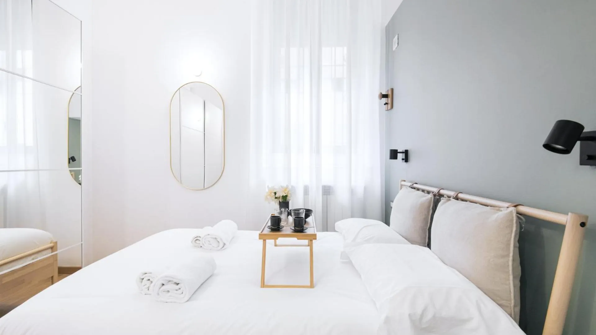 Apartment Easylife - Eleganza E Comfort In Loreto Milan