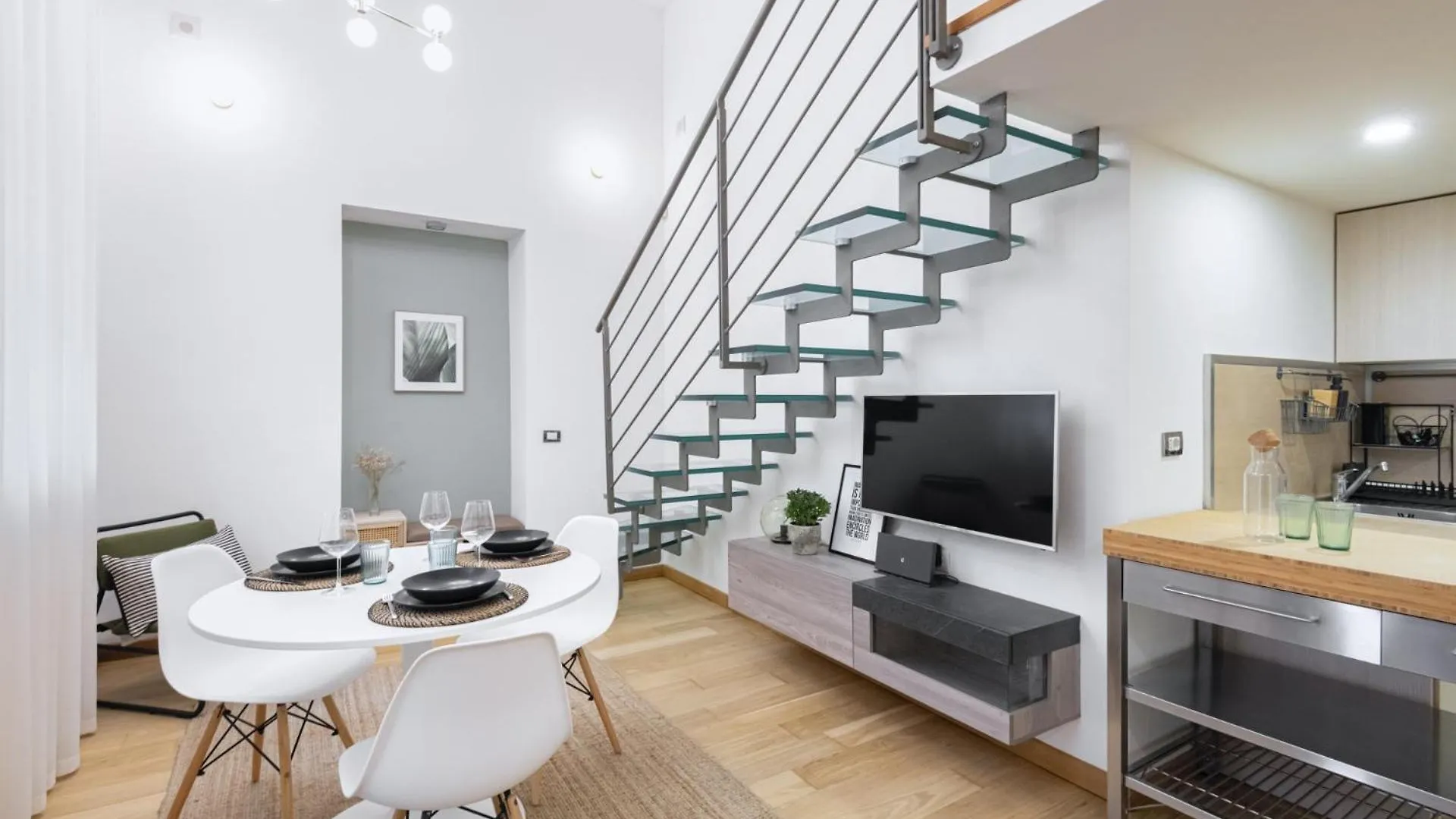 Easylife - Eleganza E Comfort In Loreto Milan Apartment