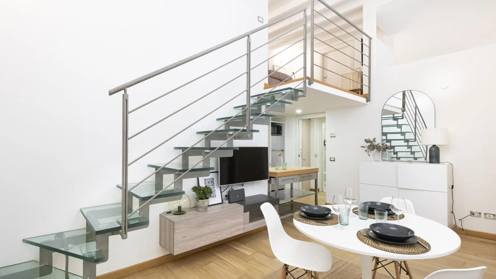 Easylife - Eleganza E Comfort In Loreto Milan 0*,  Italy