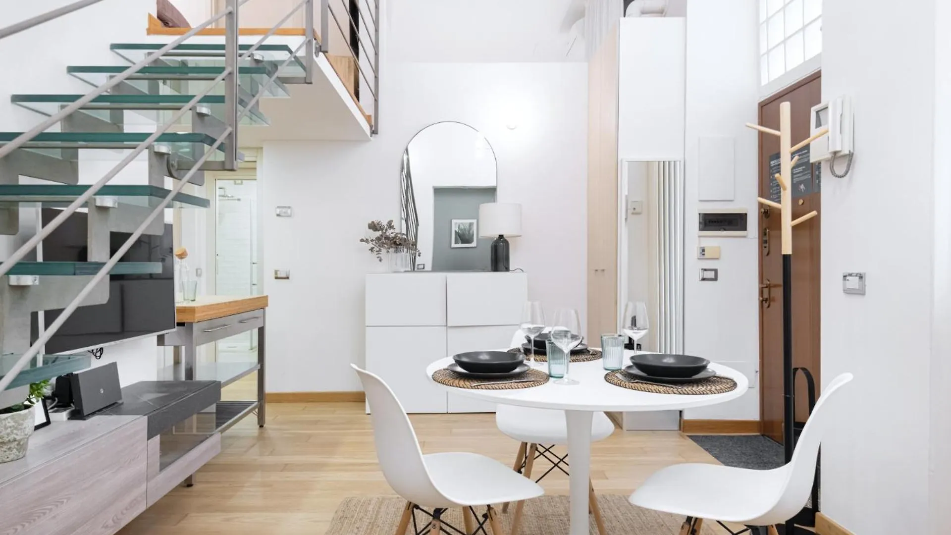 Easylife - Eleganza E Comfort In Loreto Milan Apartment